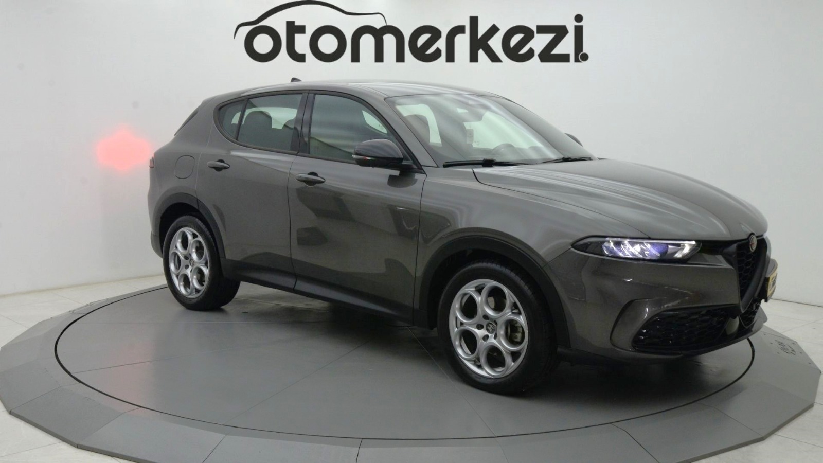 ALFA ROMEO TONALE 2